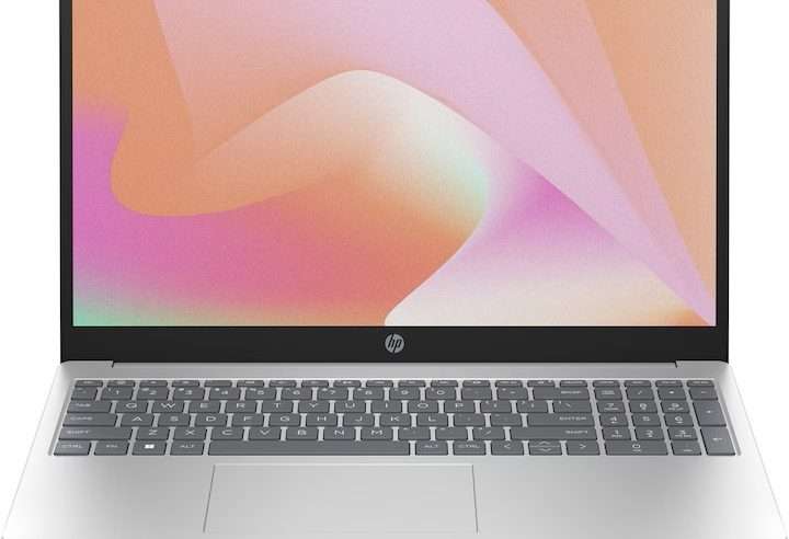 HP 15-fd0045nq: Баланс между стил, производителност и достъпност