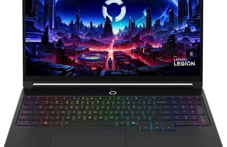 Лаптоп Lenovo Legion Pro 5 15IPH11 (Core Ultra 7 356H, RTX 5060 8GB, OLED 165Hz): Гейминг с най-новия Intel чип