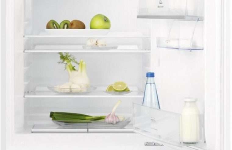 Ревю на Хладилник за вграждане Electrolux LXB2AE82S