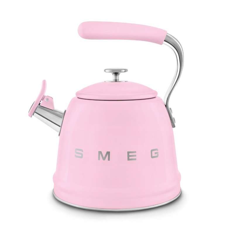 Чайник Smeg WKF01PK (9BYYS6BN) със свирка, 2,3 л, розов