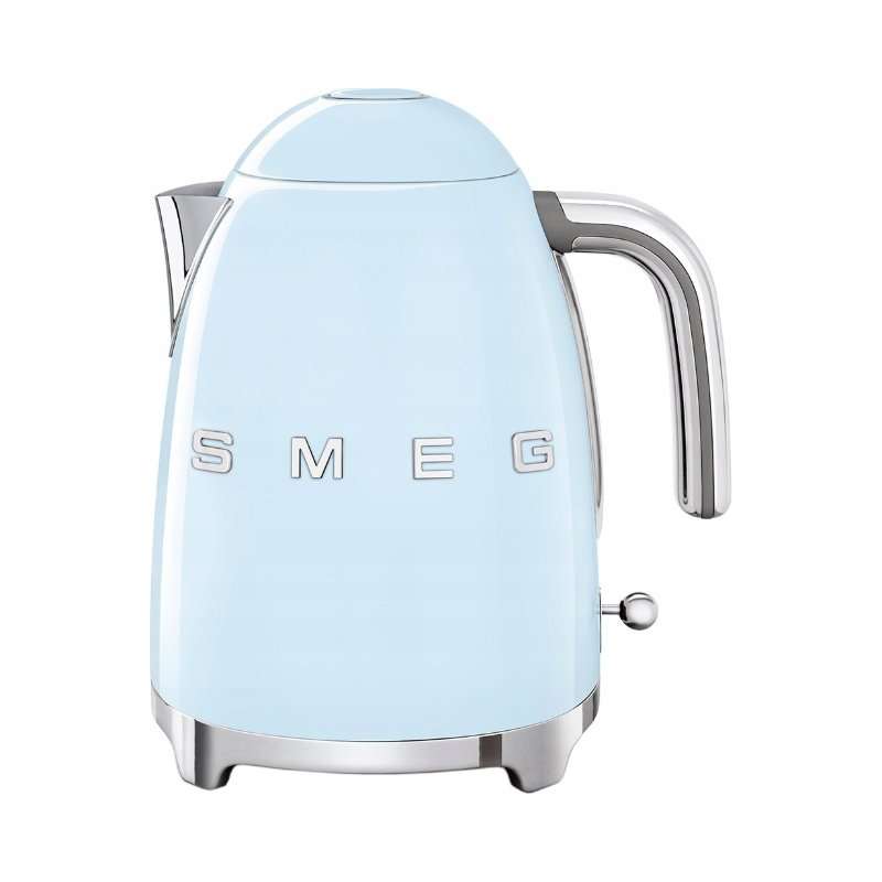 Електрическа кана Smeg KLF03PBEU 2400W, 1,7 литра, пастелно синьо, въртяща се основа на 360°