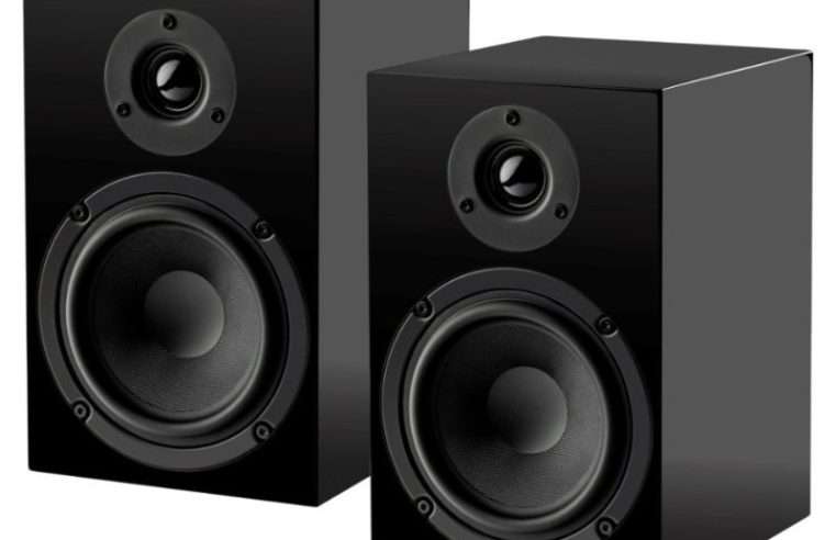 Тонколони Pro-Ject Speaker Box 5 E, 2-лентови, гланцово черни, 26.5x16x19.8cm