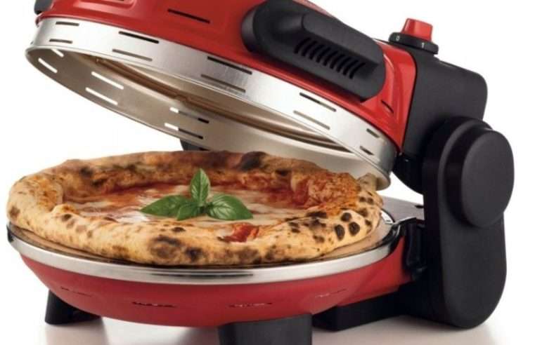 Фурна за пица Ariete 934, шамотна плоча O32 см, температура до 400°C, 1500 W, включва 2 стоманени шпатули и електронна книга, червена, вътрешен диаметър 30 см