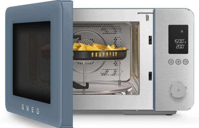Комбинирана микровълнова фурна с горещ въздух SMEG Collezione MOC02SBMEU, 900W, 27 л, 25 програми, Плавно затваряне, Индивидуални настройки, Син