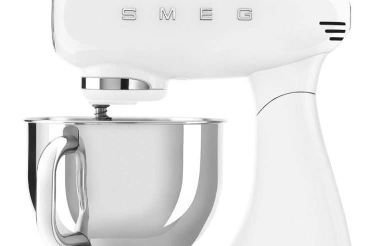 Планетарен миксер SMEG SMF03WHEU 50’s Style, 4.8 л. купа, 800W, Бял