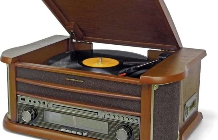 Аудио система Soundmaster NR560, ретро, Bluetooth, USB, кафяв цвят