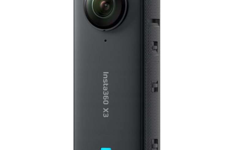 Камера 360 Insta360 X3, 5.7K, 72MP, черна, 114x46x33mm