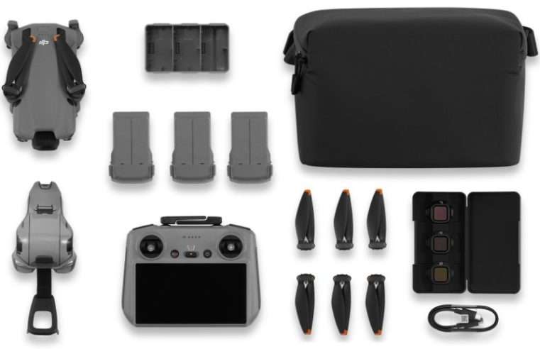Дрон DJI Mini 5 PRO Fly More Combo, 50MP, 4K/120 + Smart Controller RC2