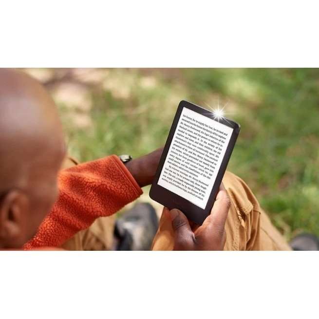 Kindle Paperwhite 2024, 16GB, черен, 7×12.75×1.77cm, Wi-Fi, водоустойчив IPX8