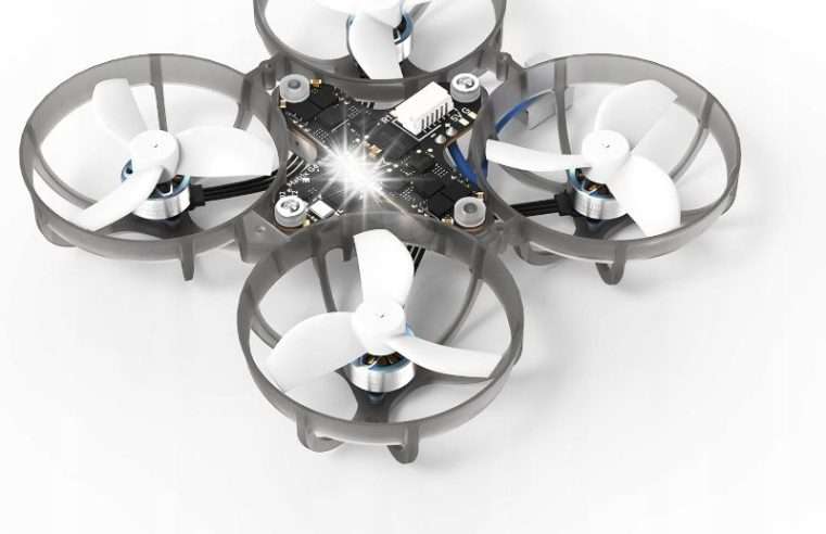 Дрон BetaFPV Meteor65 Pro O4, 66 мм, 0802SE, бял