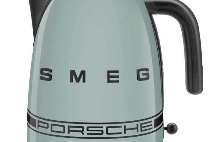 Електрическа кана Smeg KLF03PSGEU Porsche Shade Green, 50’s Style, 2400 W, 1.7 л, Зелена