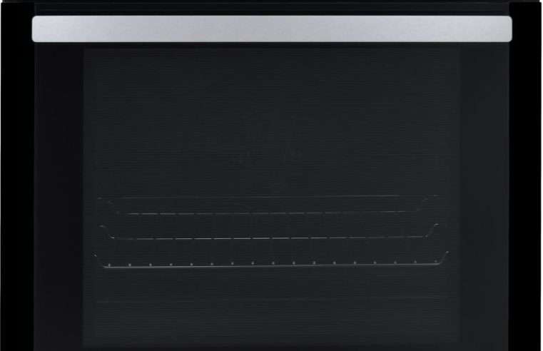 Фурна за вграждане Whirlpool AKZM 8480 NB, Електрическа, 6th Sense, Ready2Cook, Grill, Пиролитично почистване, 73 л, Клас A+, Черна
