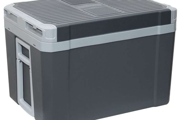 Автомобилна хладилна кутия Guzzanti GZ 48GR, 48л, термоелектрическа, зелена, 12V-220V, 58W, с колела и дръжка