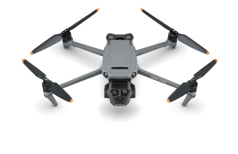 Дрон DJI Mavic 3 PRO Fly More Combo, DJI RC PRO, 5.1K/50, 20MP